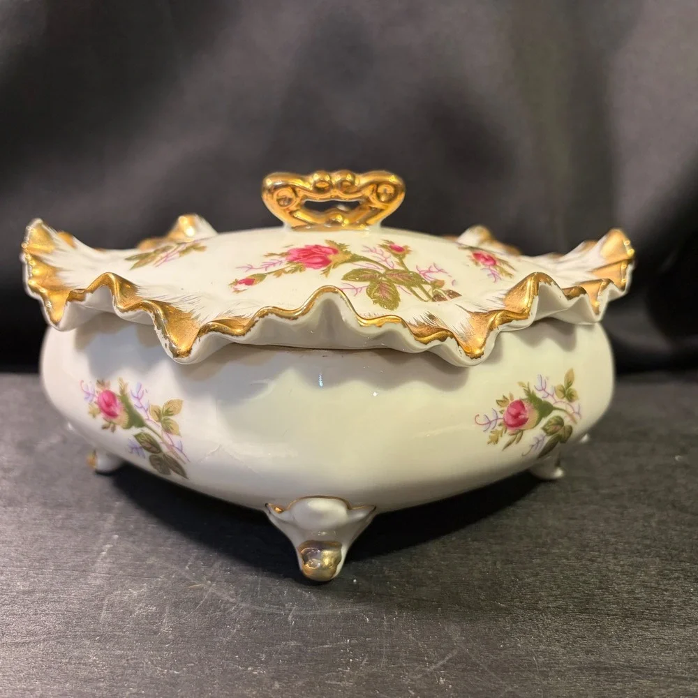 Vintage Japan Porcelain Rose Trinket Box and 3 Leaf Dishes Gold Gilt Set